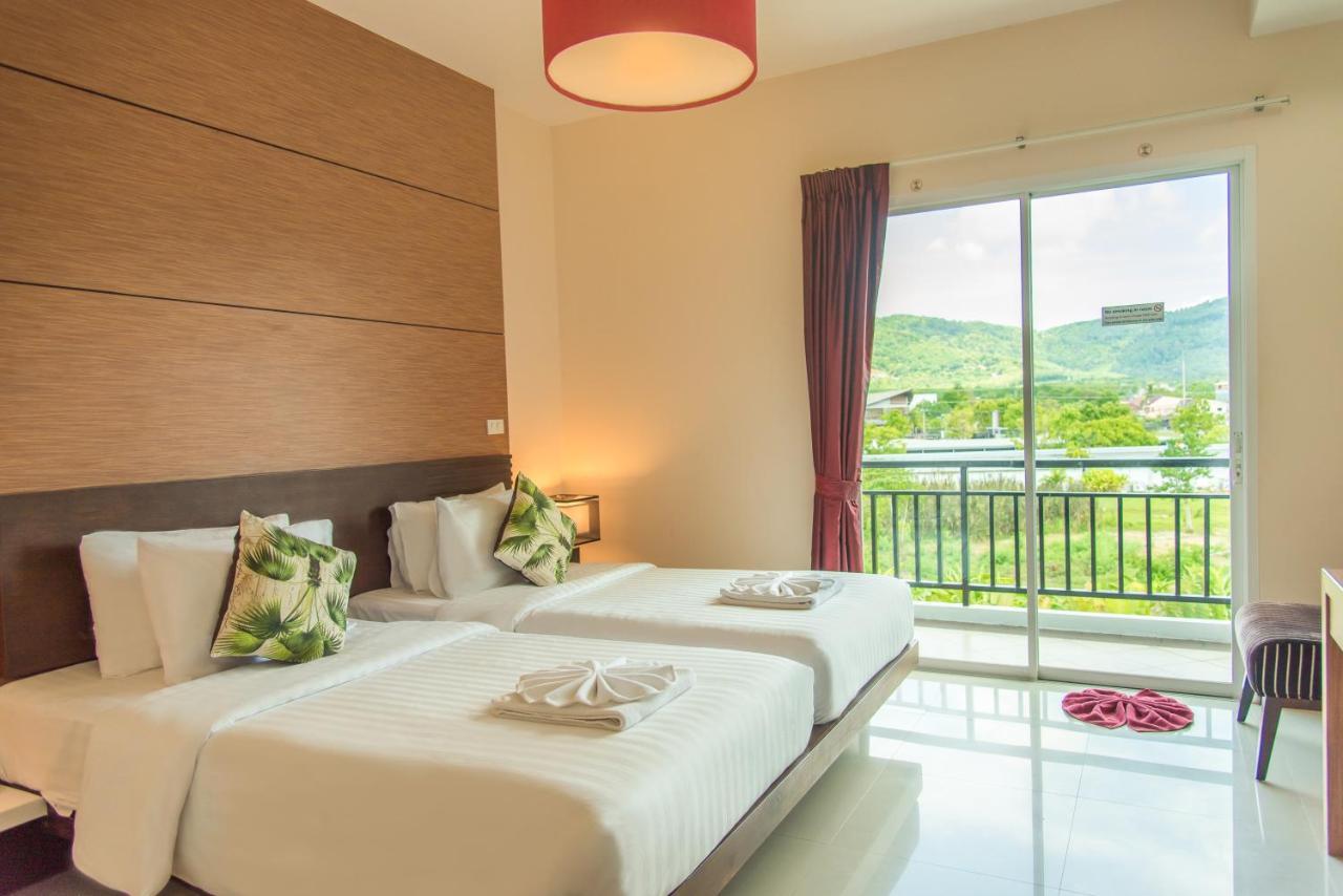 Jula Place Hotel Chalong Exterior photo